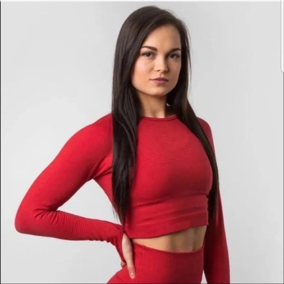 Alphalete revival long sleeve crop - Picture 2 of 3
